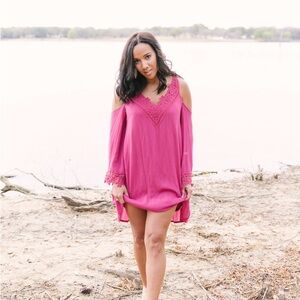 Fuchsia Swing Cold Shoulder Crochet Bell Sleeve Swing Dress Small 2 4 She + Sky